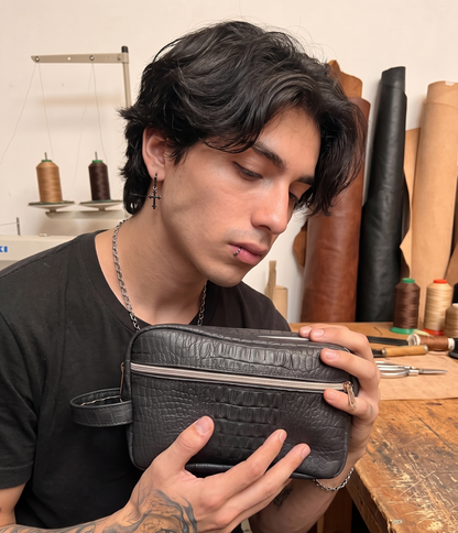 Riñonera de Piel Genuina — Cangurera y Bolso Cruzado Unisex