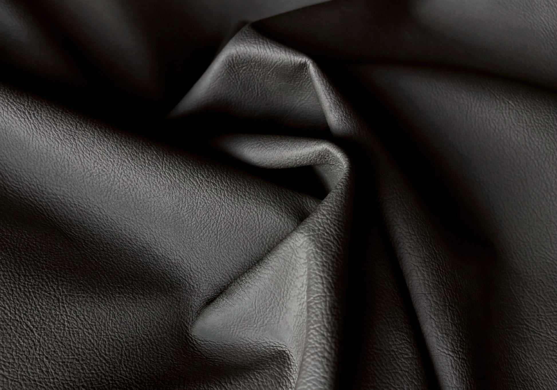 Cuero Top Grain Negro Fondo Azul